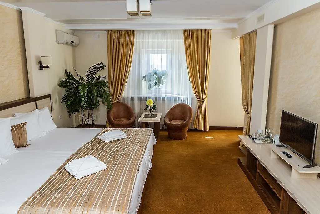 7 Sky Hotel Klinicheskaya Street  Kiev
