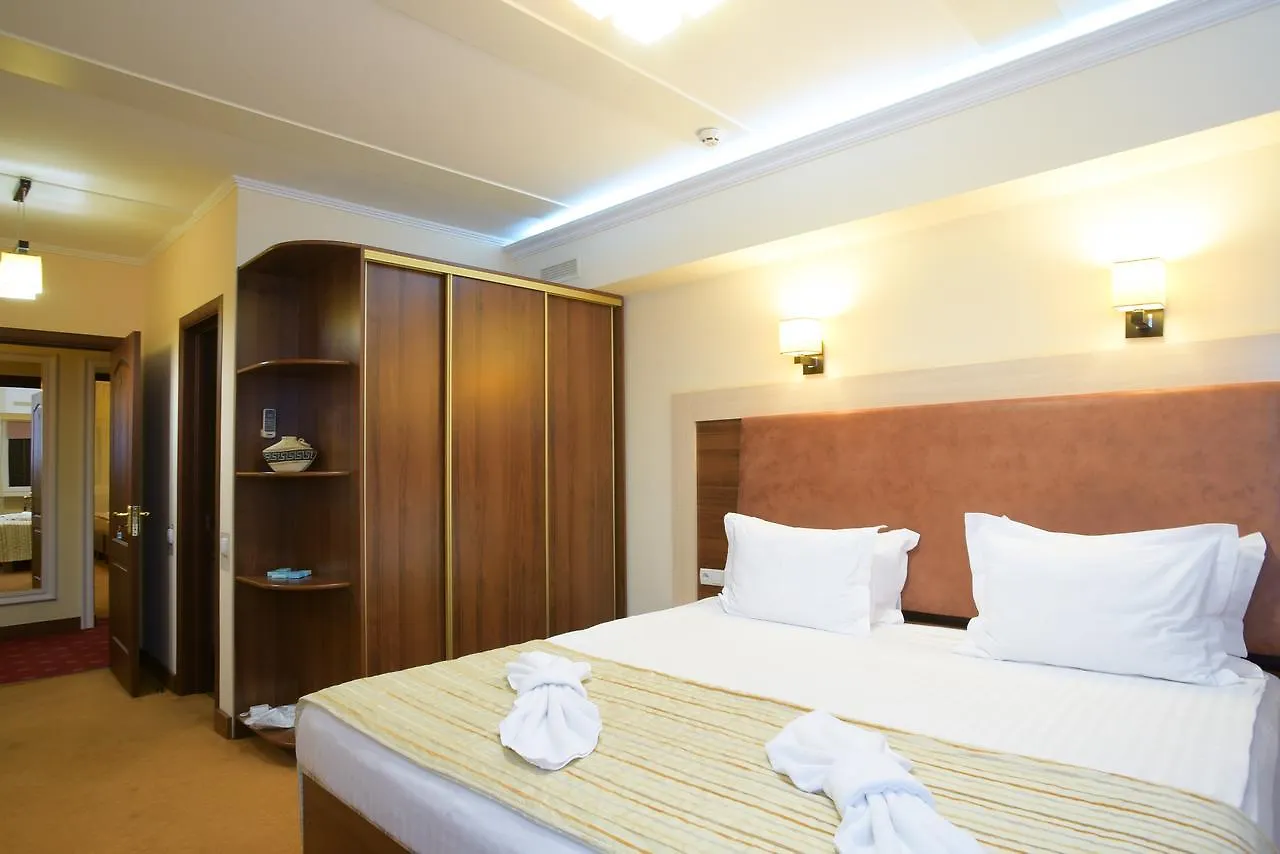 7 Sky Hotel Klinicheskaya Street Kiev