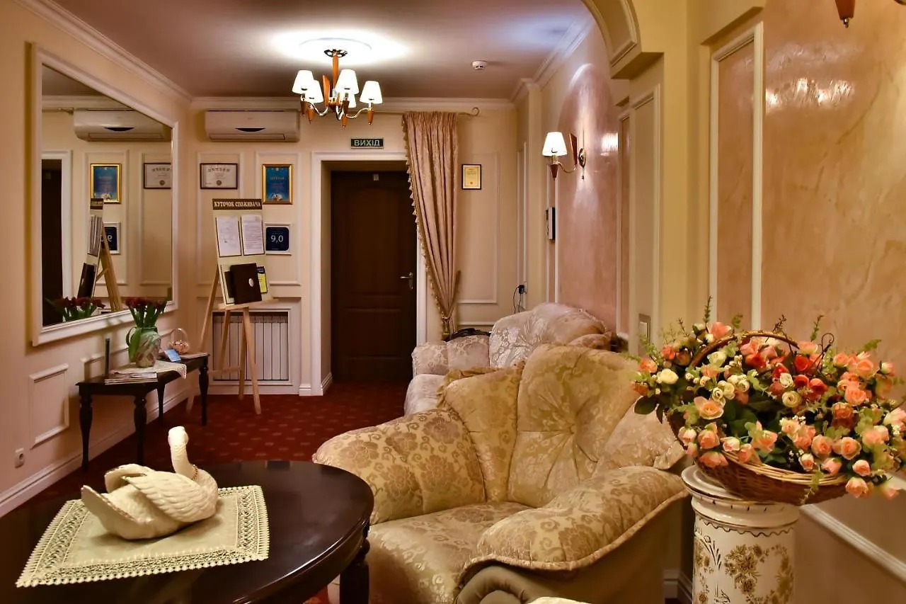 7 Sky Hotel Klinicheskaya Street Kiev 3*,